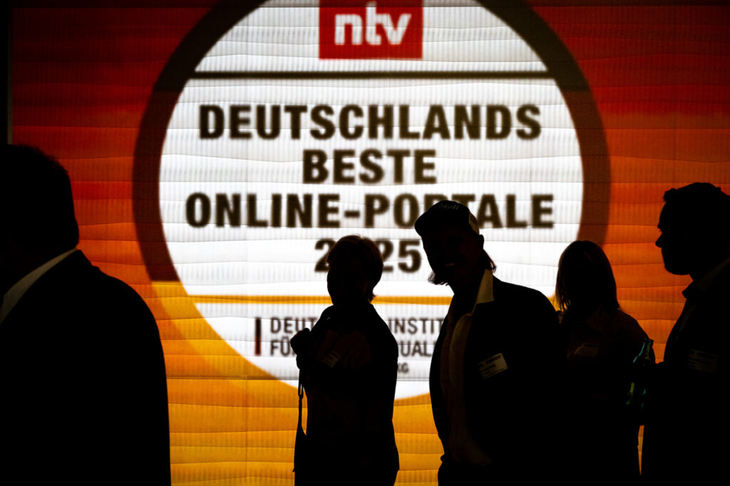 022_Deutschlands_Beste_Online-Portale_150525_3612