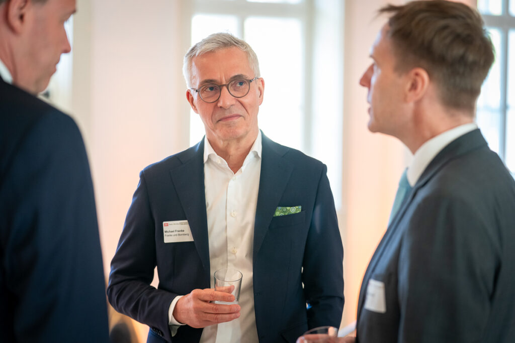 015_Deutscher_Versicherungs-Award_230426_Foto-ThomasEcke_100877