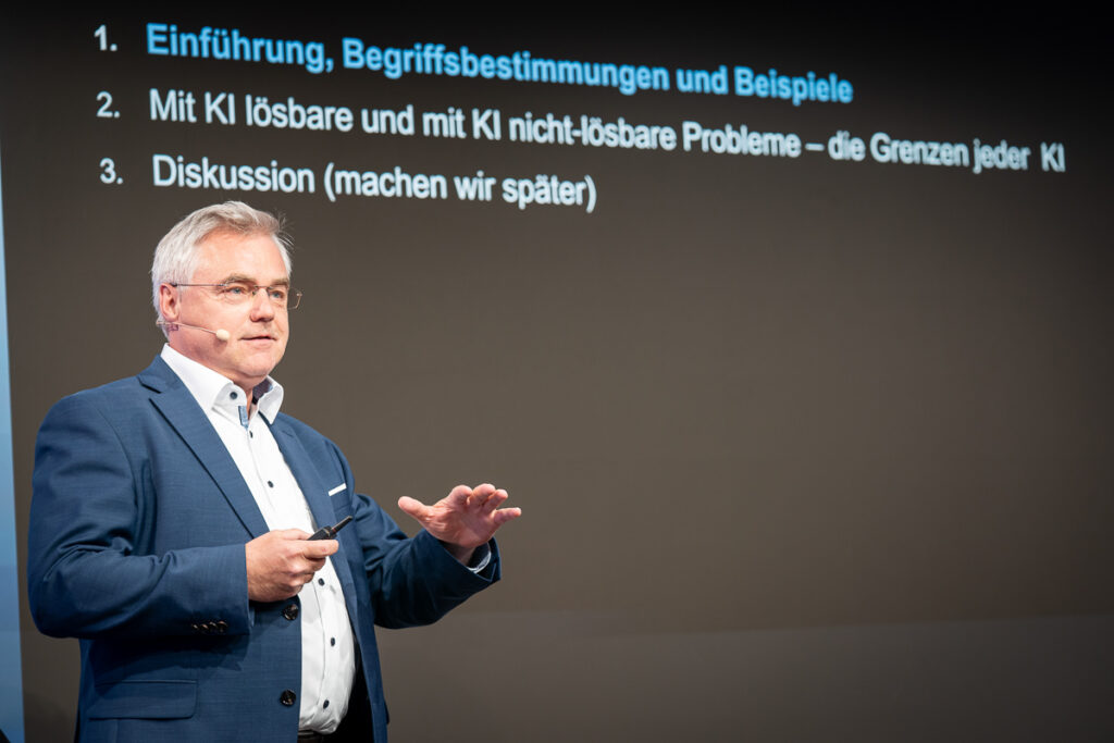 050_Deutscher_Versicherungs-Award_230426_Foto-ThomasEcke_101184