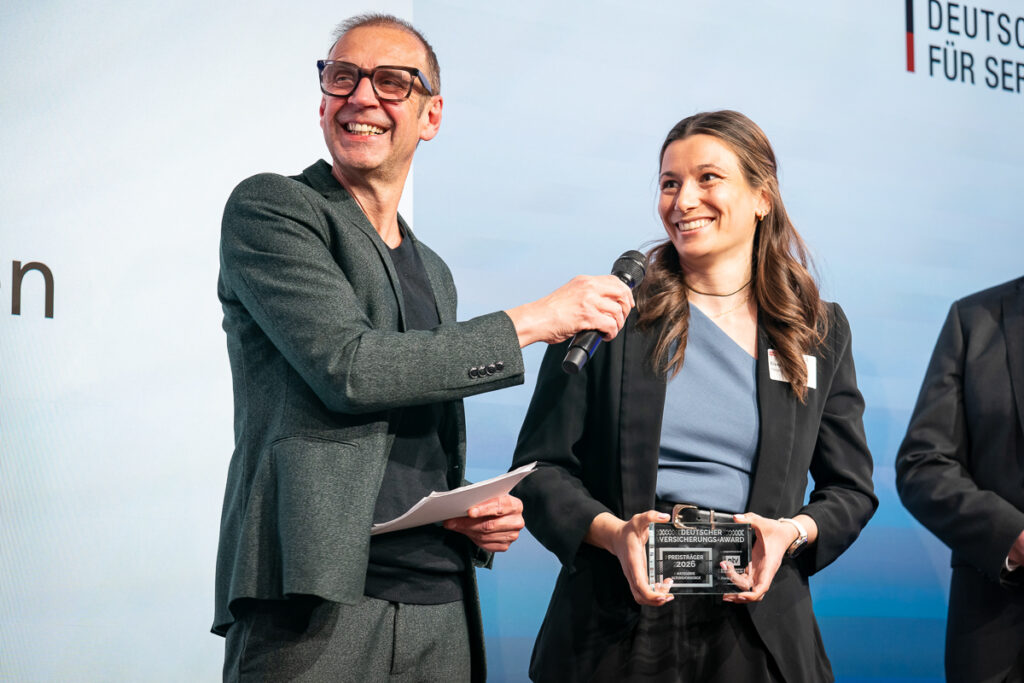 106_Deutscher_Versicherungs-Award_230426_Foto-ThomasEcke_101706