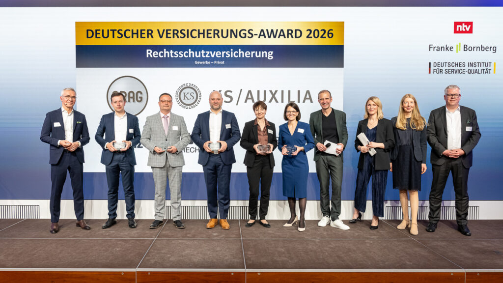 142_Deutscher_Versicherungs-Award_230426_Foto-ThomasEcke_8282