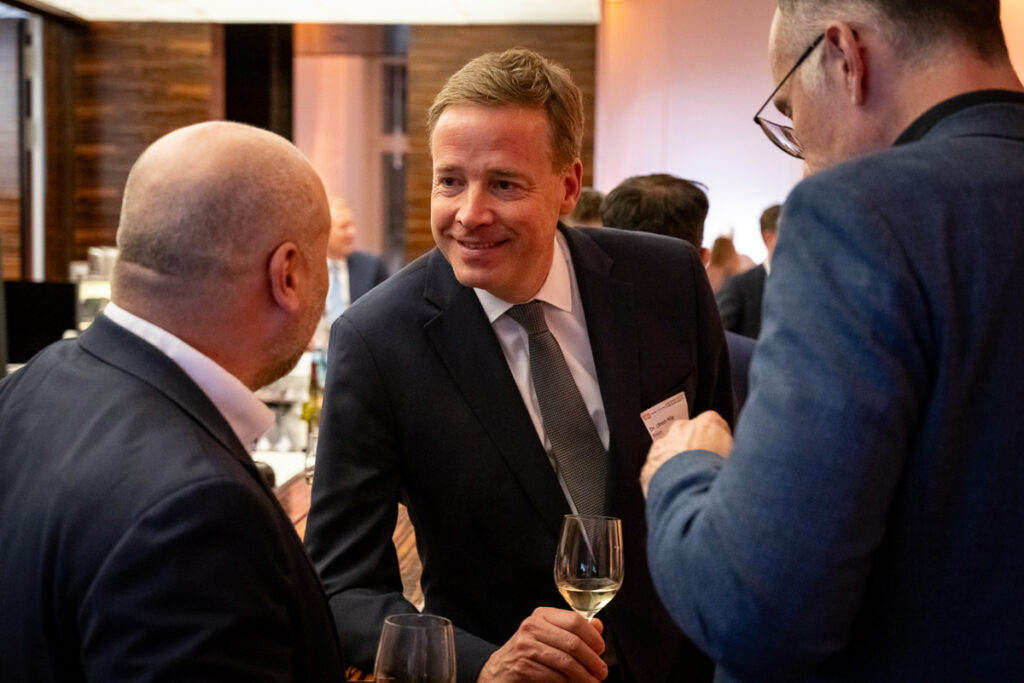 173_Deutscher_Versicherungs-Award_230426_Foto-ThomasEcke_8508